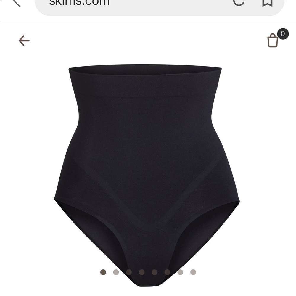 SKIMS High Wasted Brief, maximum hold, Medium